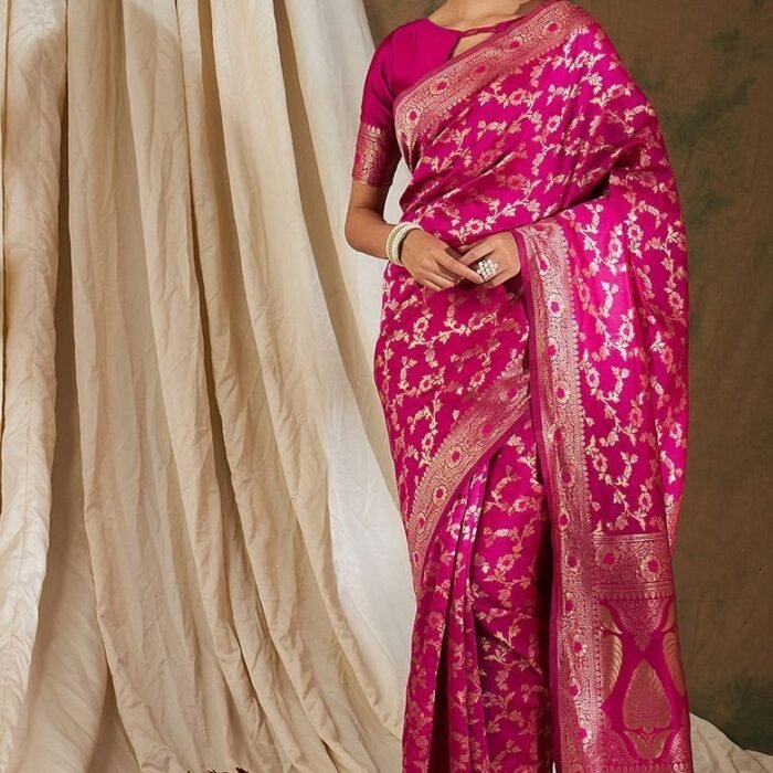 Pink Woven Floral Work Banarasi Silk Saree Set