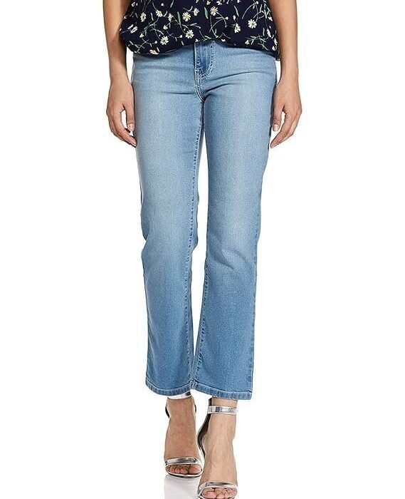 AKA CHIC Straight Women Jeans